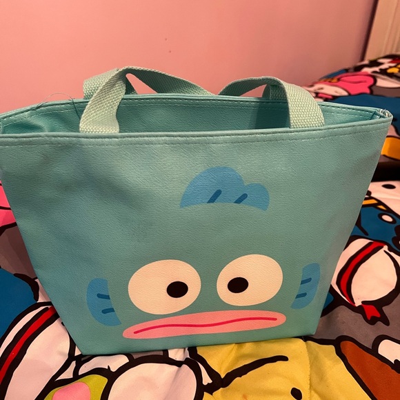 Sanrio Fishman Bundle with lunch bag and water bottle - Picture 8 of 9